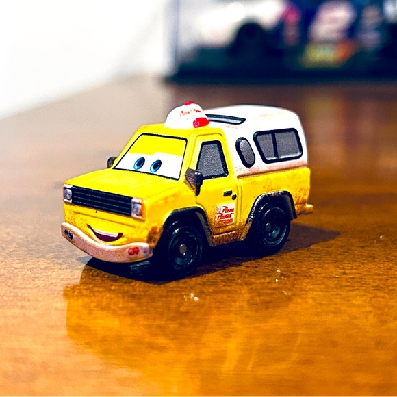 Disney Pixar Cars Planet Pizza Todd Mini Racer by Mattel - Picture 1 of 7